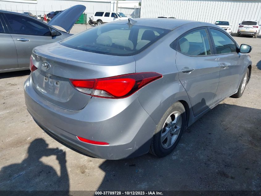 5NPDH4AE2FH588233 2015 Hyundai Elantra Se