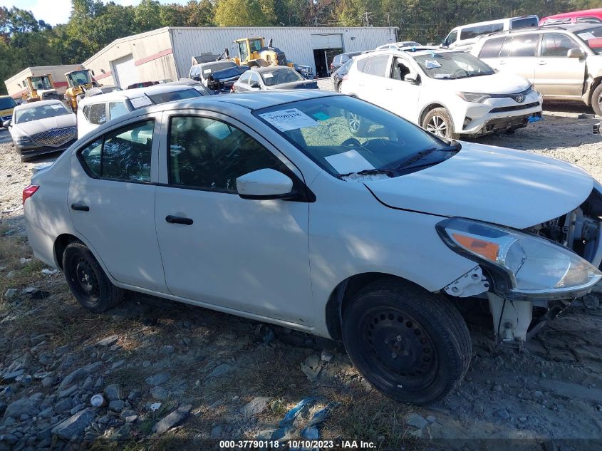 2018 Nissan Versa 1.6 S+ VIN: 3N1CN7AP2JL884713 Lot: 37790118