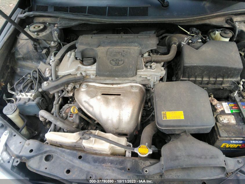 4T4BF1FK1ER420017 2014 Toyota Camry Le