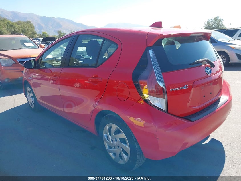 2015 Toyota Prius C Two VIN: JTDKDTB32F1582823 Lot: 37791203
