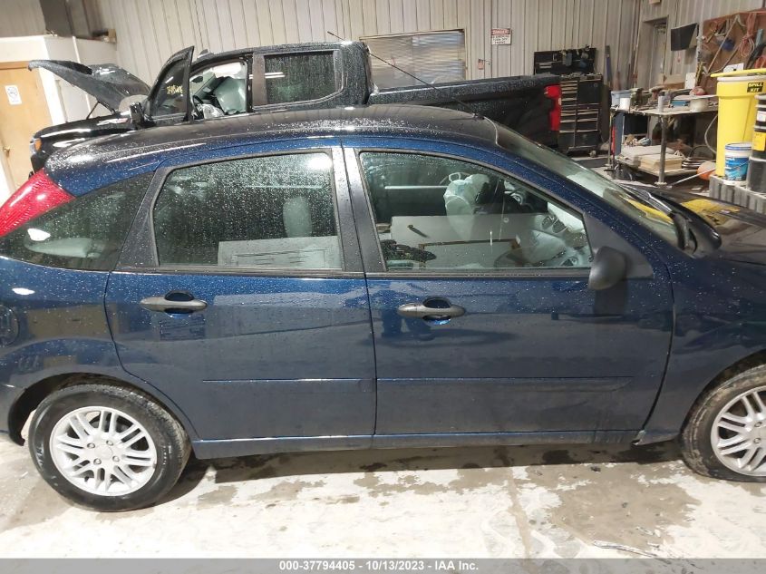 3FAFP37364R110411 2004 Ford Focus Zx5