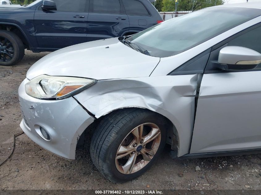 2014 Ford Focus Se VIN: 1FADP3F28EL302073 Lot: 37795482