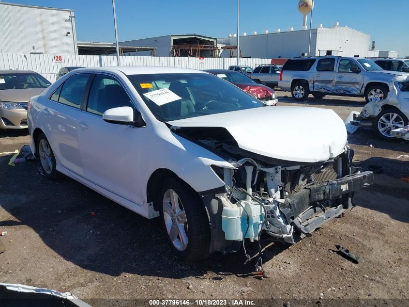 4T1BF1FK1CU540715 2012 Toyota Camry Se