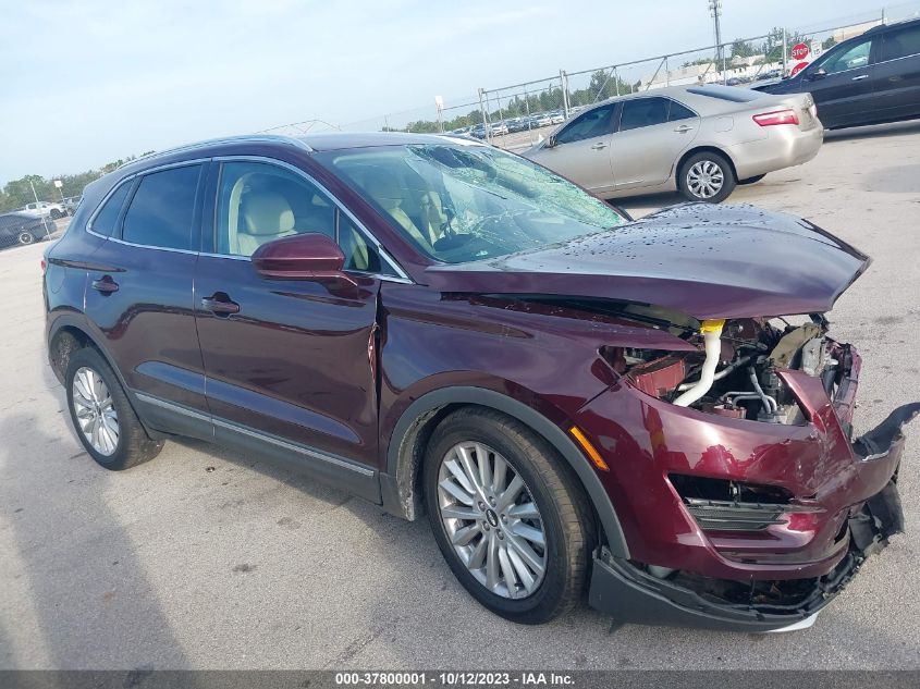 2019 Lincoln Mkc Standard VIN: 5LMCJ1C90KUL44586 Lot: 37800001