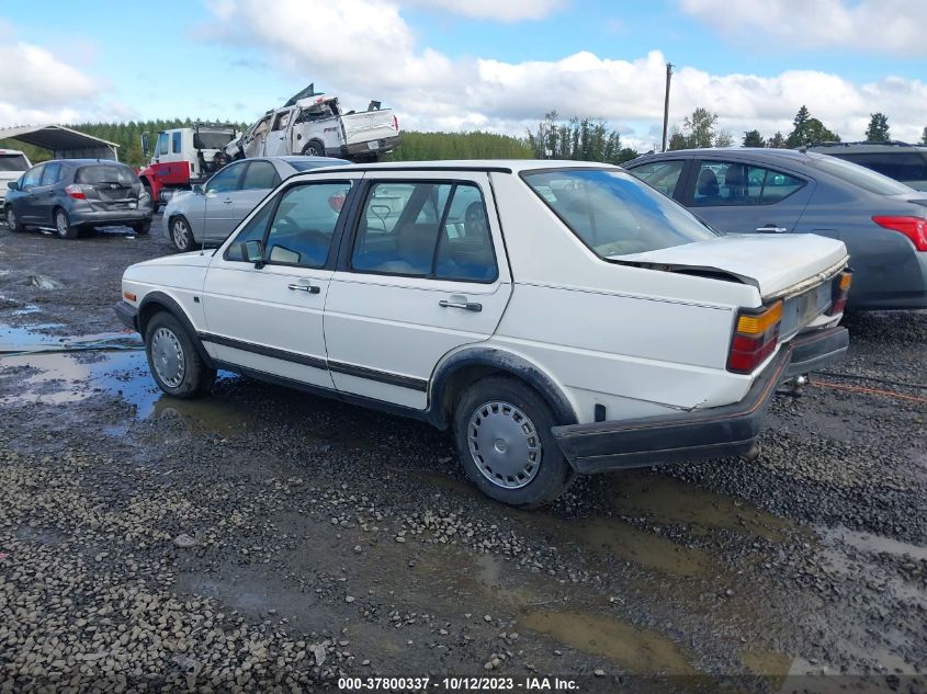 1985 Volkswagen Jetta Deluxe VIN: WVWGH0163FW801330 Lot: 37800337