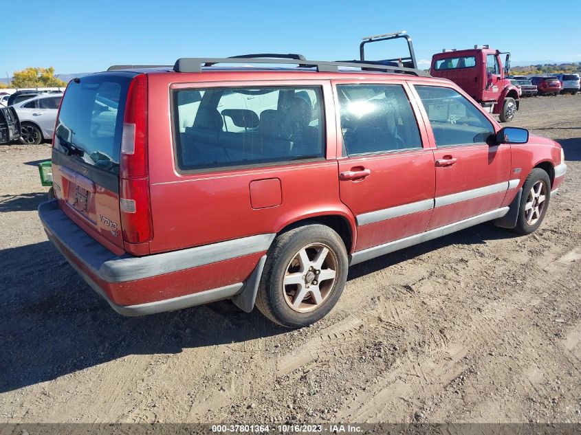 YV1LZ564XW2483191 1998 Volvo V70 Xc