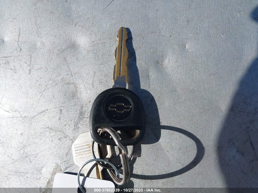 2004 Chevrolet Silverado 1500 Work Truck VIN: 1GCEC14X74Z211675 Lot: 37802339