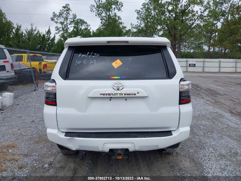 JTEBU5JR9J5610308 2018 Toyota 4Runner Sr5