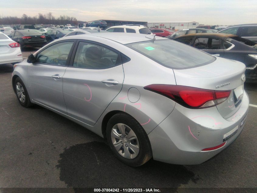 KMHDH4AE5GU517014 2016 Hyundai Elantra Se