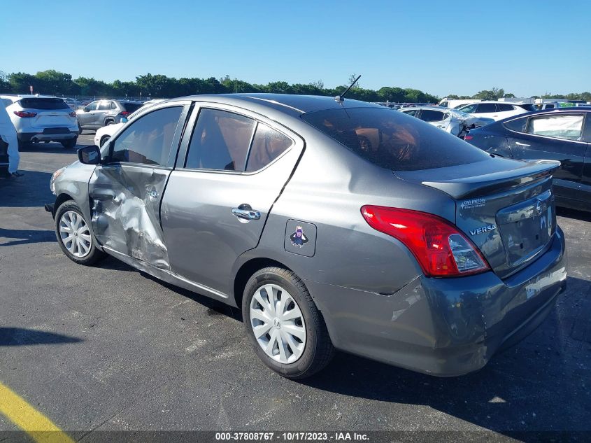 3N1CN7APXKL806407 2019 Nissan Versa 1.6 Sv