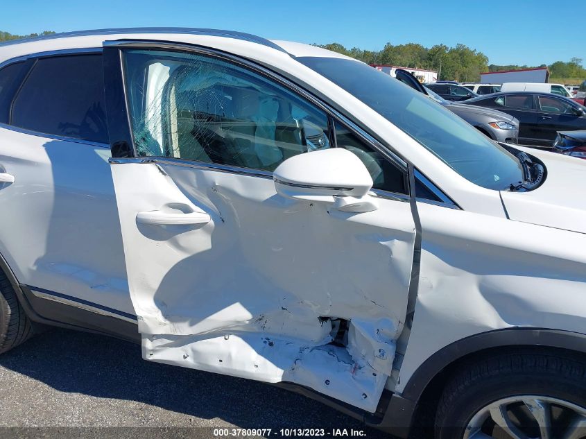 2019 Lincoln Mkc Select VIN: 5LMCJ2D97KUL13193 Lot: 37809077