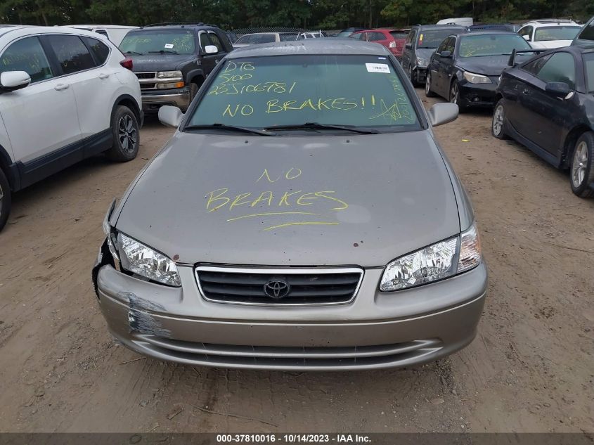 2001 Toyota Camry Ce/Le/Xle VIN: 4T1BG22K51U051126 Lot: 37810016