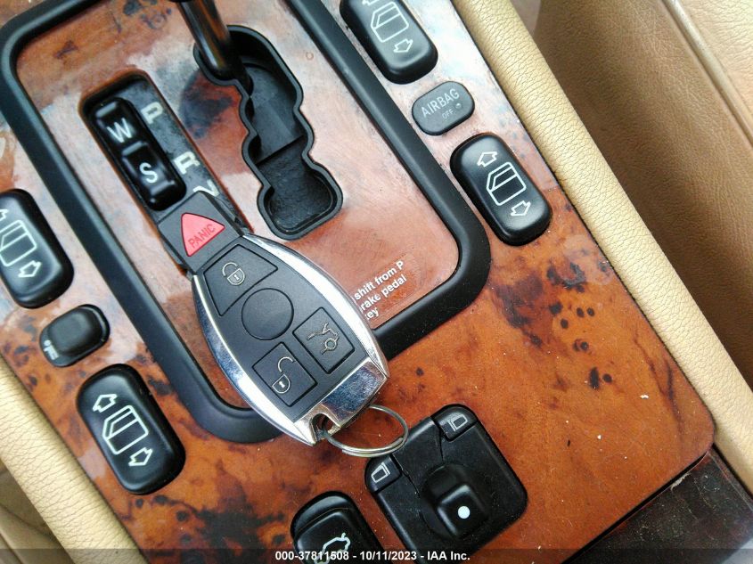 2001 Mercedes-Benz E-Class VIN: WDBJF65J81B160316 Lot: 37811508