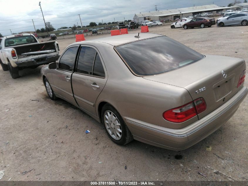 2001 Mercedes-Benz E-Class VIN: WDBJF65J81B160316 Lot: 37811508