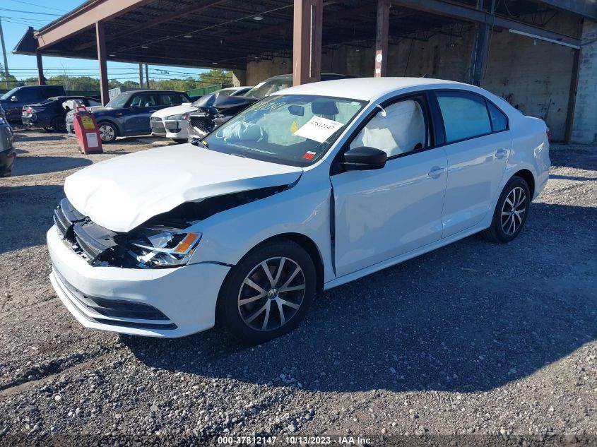 3VWD67AJ4GM350932 2016 Volkswagen Jetta 1.4T Se