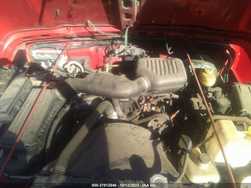 2000 Jeep Wrangler Se VIN: 1J4FA29P5YP704422 Lot: 37812846