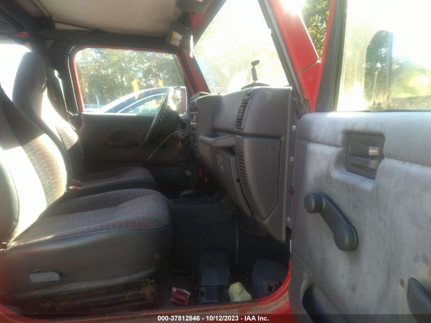 2000 Jeep Wrangler Se VIN: 1J4FA29P5YP704422 Lot: 37812846