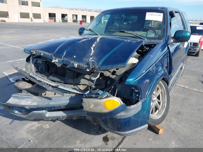 1998 Lincoln Navigator VIN: 5LMRU27L5WLJ27852 Lot: 37813130