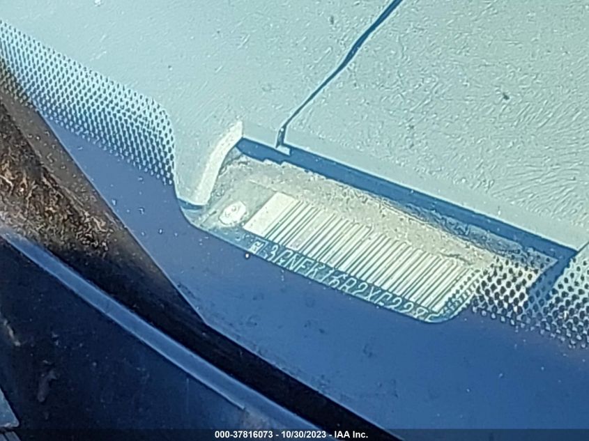 1999 Chevrolet Suburban VIN: 3GNFK16R2XG228532 Lot: 37816073