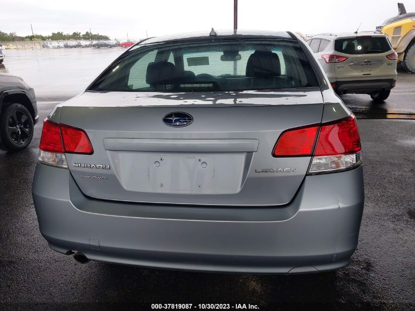 2014 Subaru Legacy 2.5I Premium VIN: 4S3BMBC67E3015237 Lot: 37819087