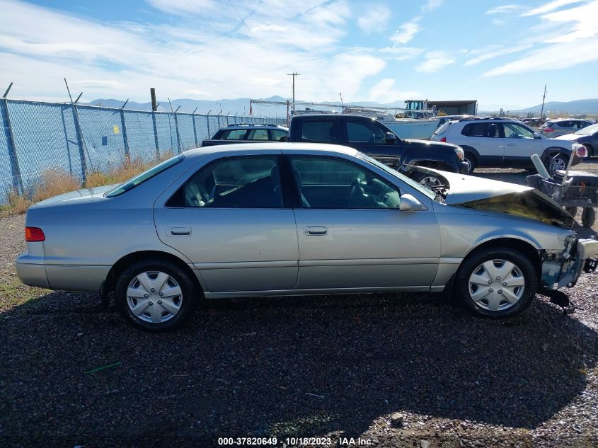 2000 Toyota Camry Ce/Xle/Le VIN: JT2BG22K3Y0492252 Lot: 37820649