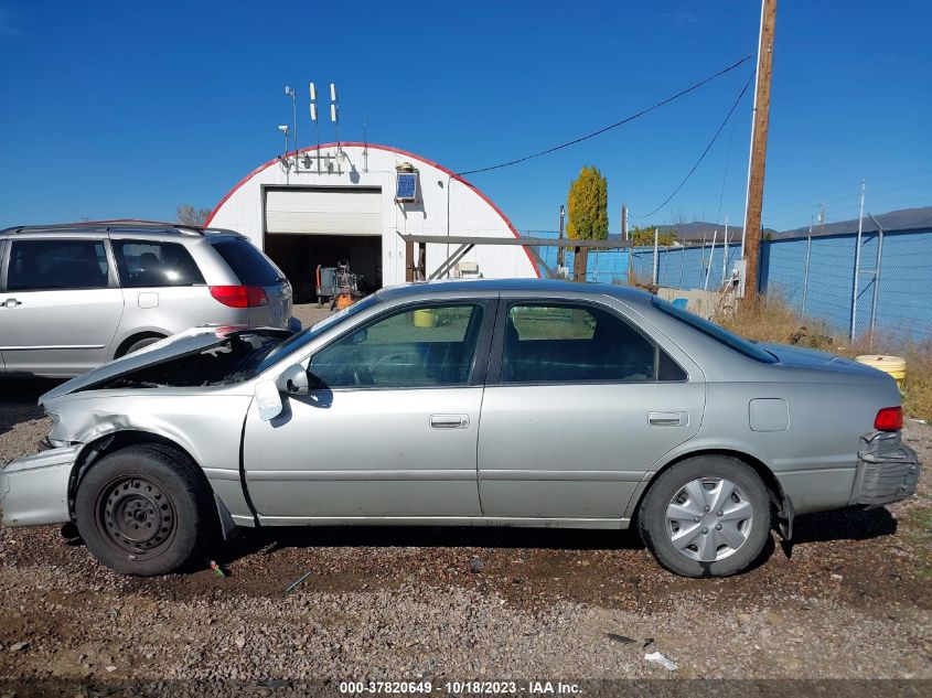 2000 Toyota Camry Ce/Xle/Le VIN: JT2BG22K3Y0492252 Lot: 37820649