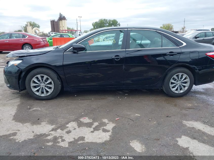 4T1BF1FK2GU178125 2016 Toyota Camry Le