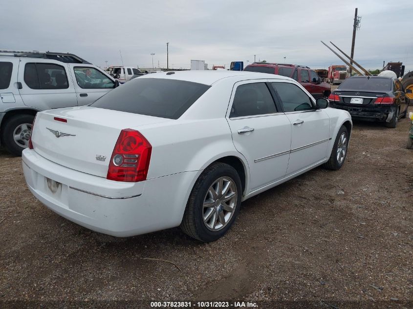 2010 Chrysler 300 Touring Signature VIN: 2C3CA5CV4AH290100 Lot: 37823831