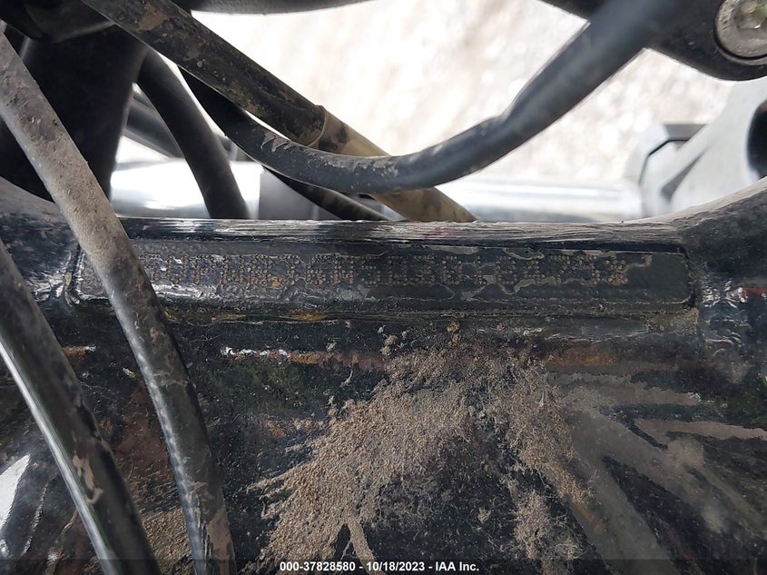 2013 VICTORY MOTORCYCLES HIGH-BALL - 5VPWB36N5D3018475