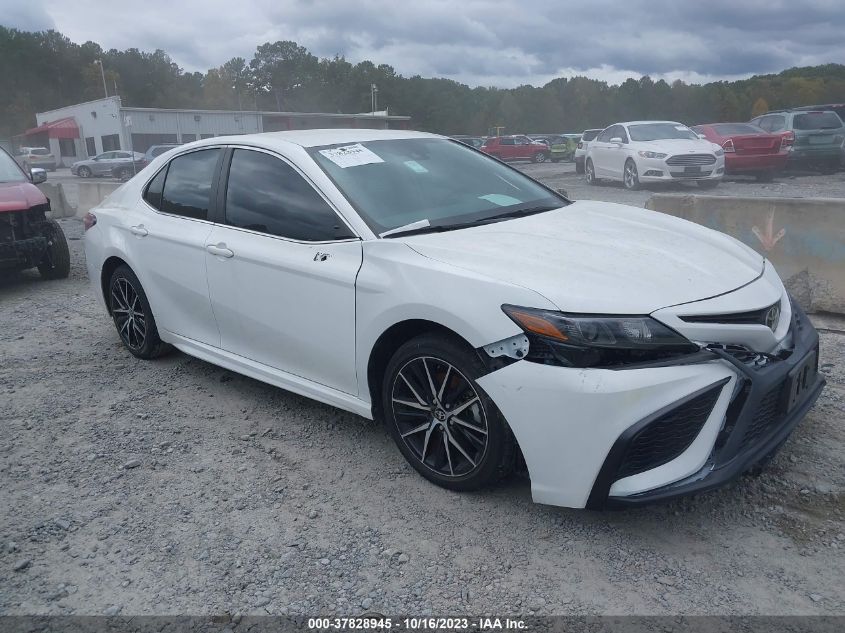 4T1G11AK7MU588202 2021 Toyota Camry Se