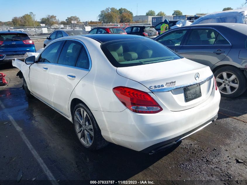 2015 Mercedes-Benz C-Class C 300 VIN: 55SWF4JB7FU077277 Lot: 37833757