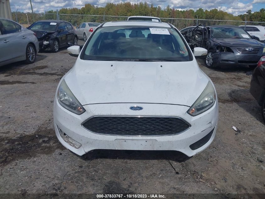 1FADP3K23FL280068 2015 Ford Focus Se