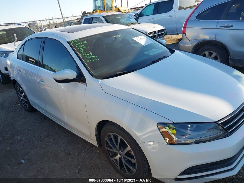 2017 Volkswagen Jetta 1.4T Se VIN: 3VWDB7AJ3HM321449 Lot: 37833964