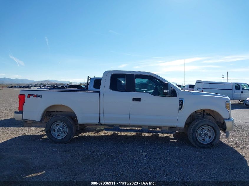 2019 Ford Super Duty F-250 Srw Xl/Xlt/Lariat VIN: 1FT7X2B63KEE90060 Lot: 37836911