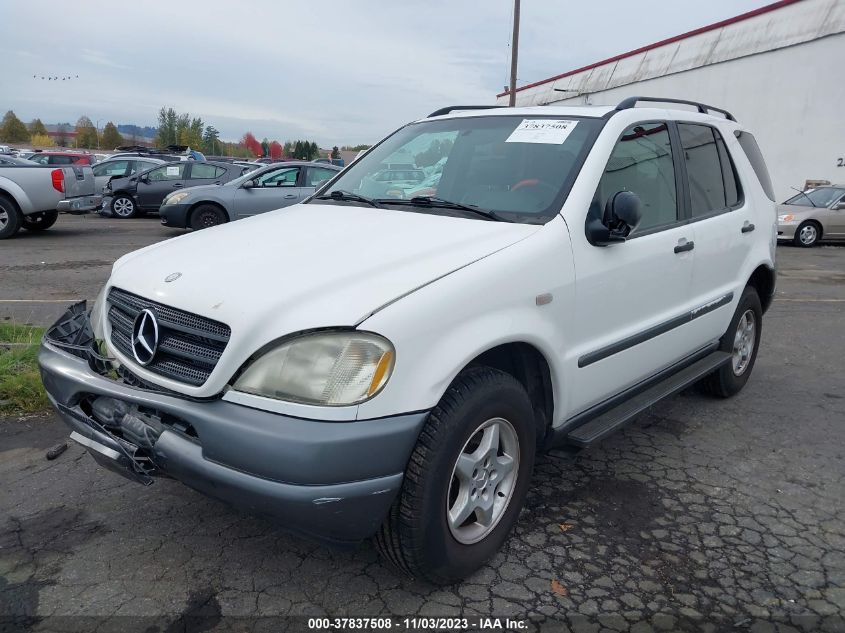 4JGAB54E0WA005344 1998 Mercedes-Benz Ml 320 Classic