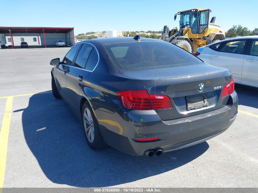 2016 BMW 528I VIN: WBA5A5C57GD525869 Lot: 37838800