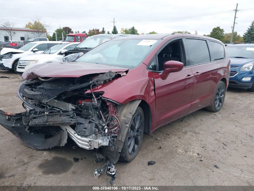 2019 Chrysler Pacifica Touring Plus VIN: 2C4RC1FG0KR708475 Lot: 37840106