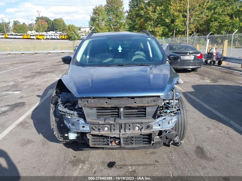 2018 Ford Escape Se VIN: 1FMCU9GD4JUA77796 Lot: 37840399