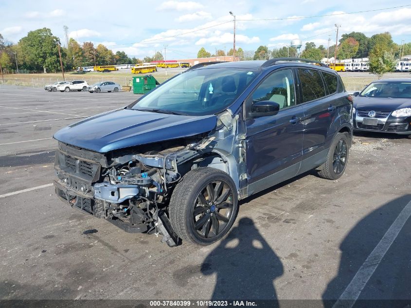 1FMCU9GD4JUA77796 2018 Ford Escape Se