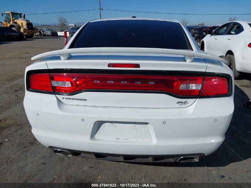 2C3CDXCT0EH358819 2014 Dodge Charger Rt