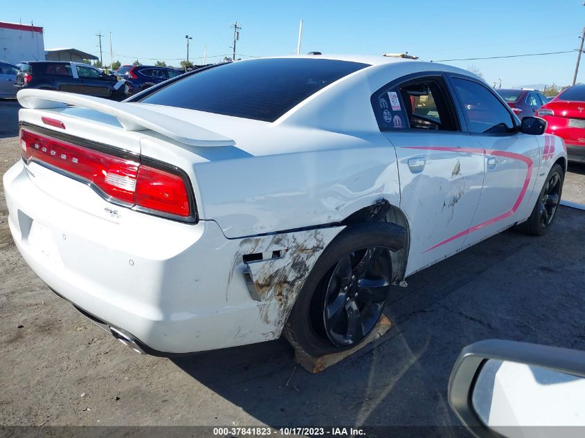 2C3CDXCT0EH358819 2014 Dodge Charger Rt