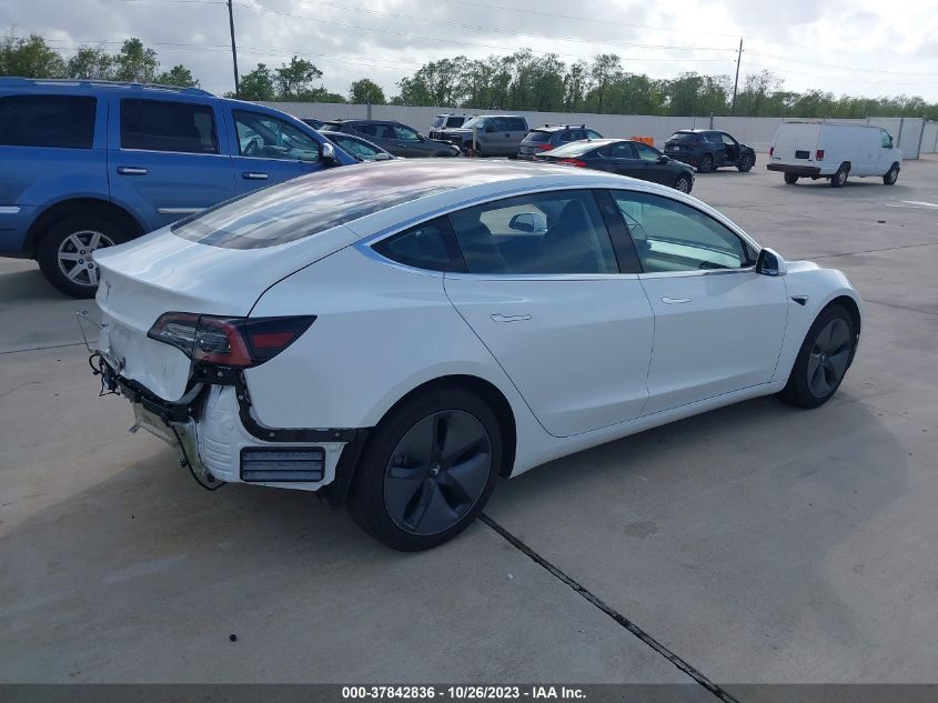 2018 Tesla Model 3 Range Battery VIN: 5YJ3E1EAXJF062014 Lot: 37842836