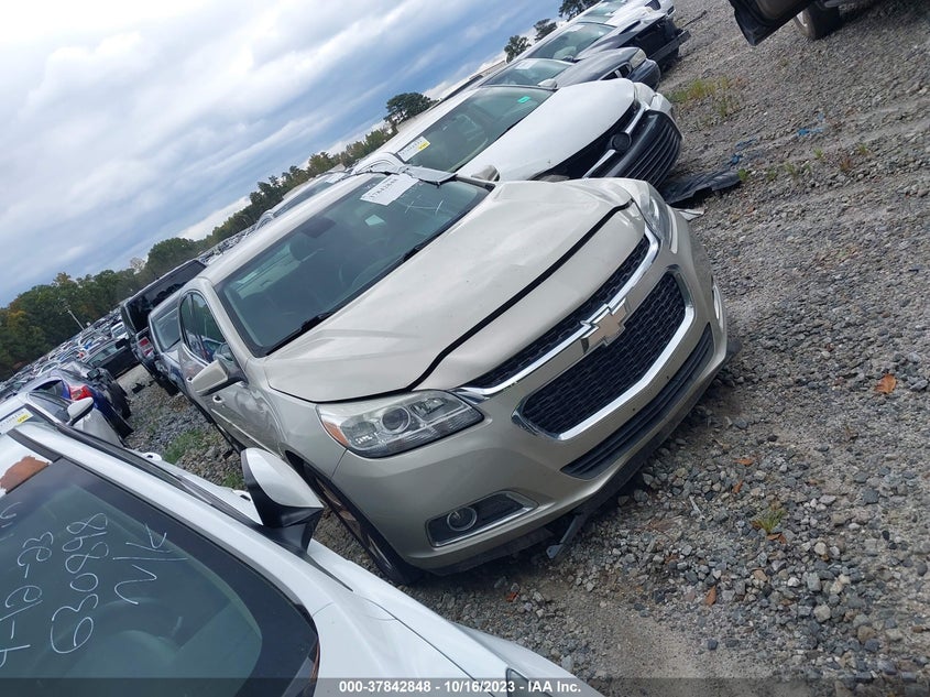 2015 CHEVROLET MALIBU auction photo 1