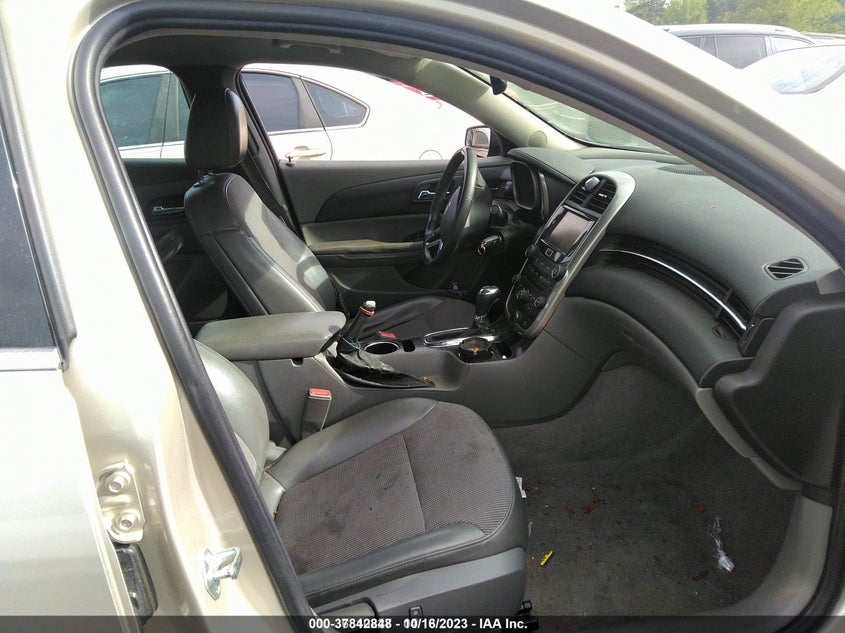 2015 CHEVROLET MALIBU auction photo 5