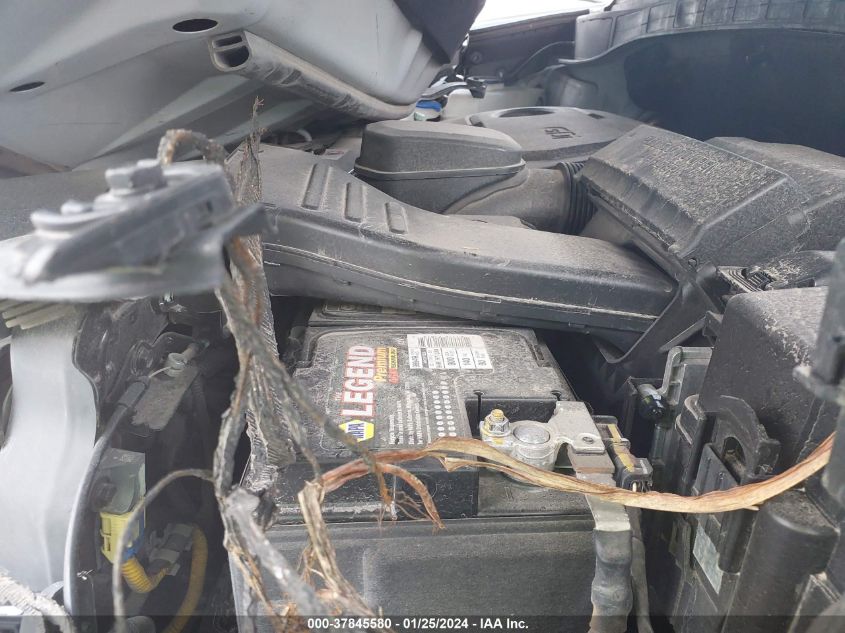 2017 Hyundai Santa Fe Sport 2.4L VIN: 5XYZU3LB3HG471818 Lot: 37845580