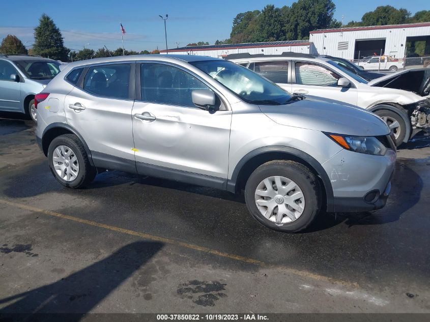 2019 Nissan Rogue Sport S VIN: JN1BJ1CP4KW240451 Lot: 37850822