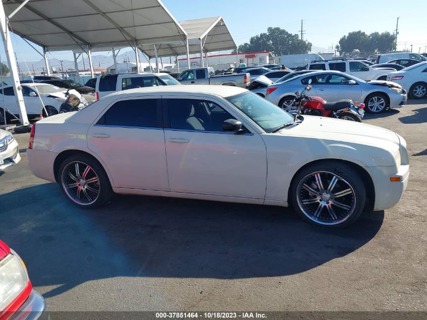 2008 Chrysler 300 Lx VIN: 2C3KA43R58H209043 Lot: 37851464