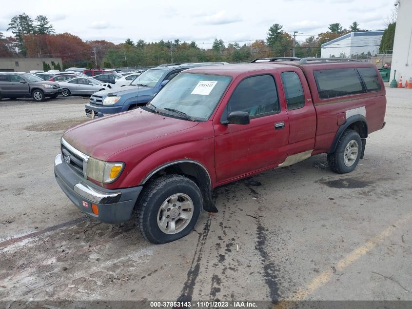 1998 Toyota Tacoma VIN: 4TAWN72N1WZ010744 Lot: 37853143