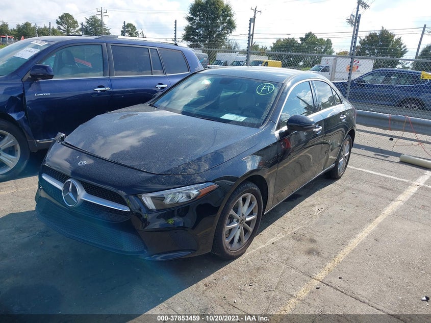 2019 Mercedes-Benz A 220 VIN: WDD3G4EB3KW025989 Lot: 37853459