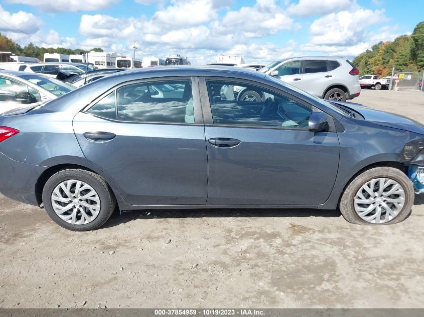 2T1BURHE4JC059898 2018 Toyota Corolla Le